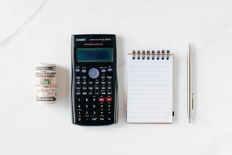 Metas Financeiras: Como Definir e Atingir Seus Objetivos